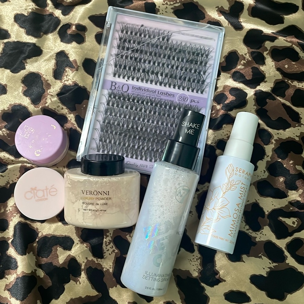 🎉makeup bundle🎉 includes 6 products